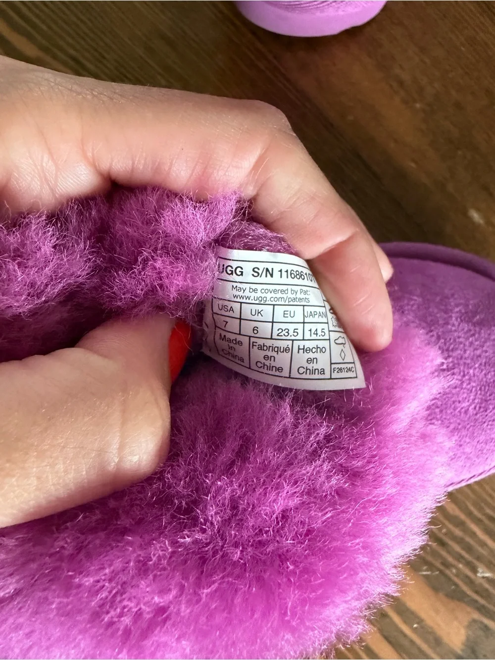 UGG Kids Classic II Shimmer Boots in Mangosteen